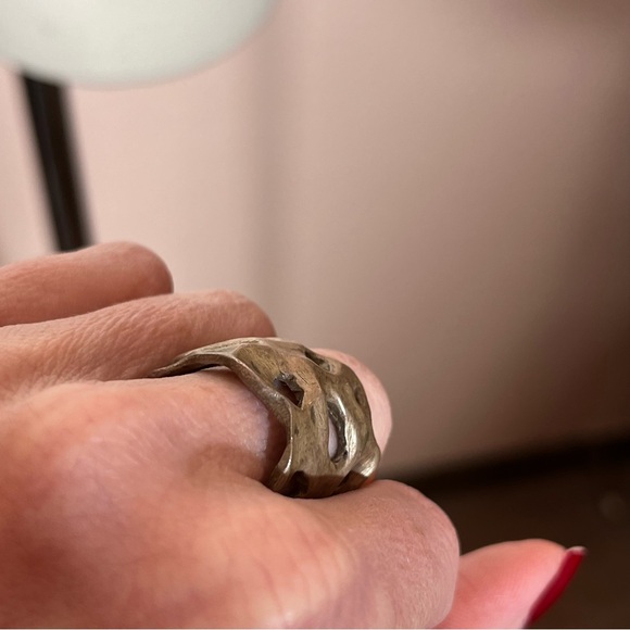 Vintage Heavy sterling silver Brutalist Rustic Goth Mobwife thick Wide Band - Picture 12 of 17